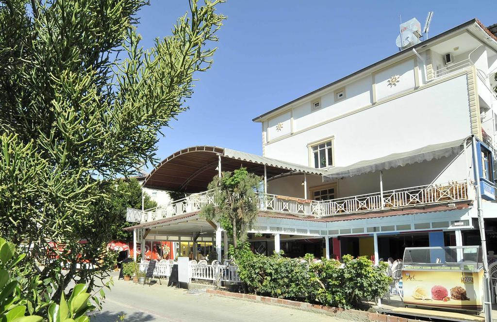 Sun Kiss Hotel Side Exteriér fotografie