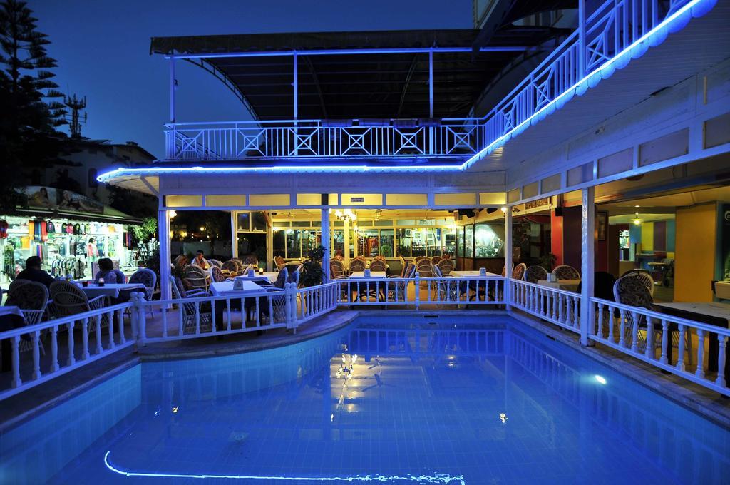 Sun Kiss Hotel Side Exteriér fotografie