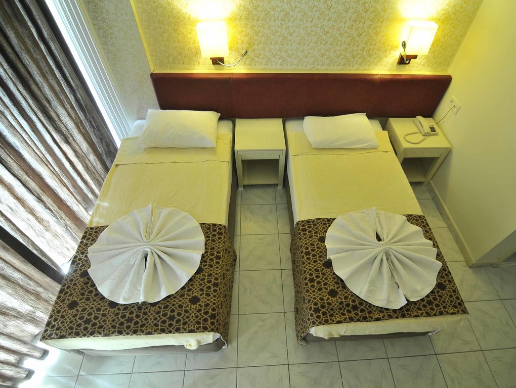 Sun Kiss Hotel Side Pokoj fotografie